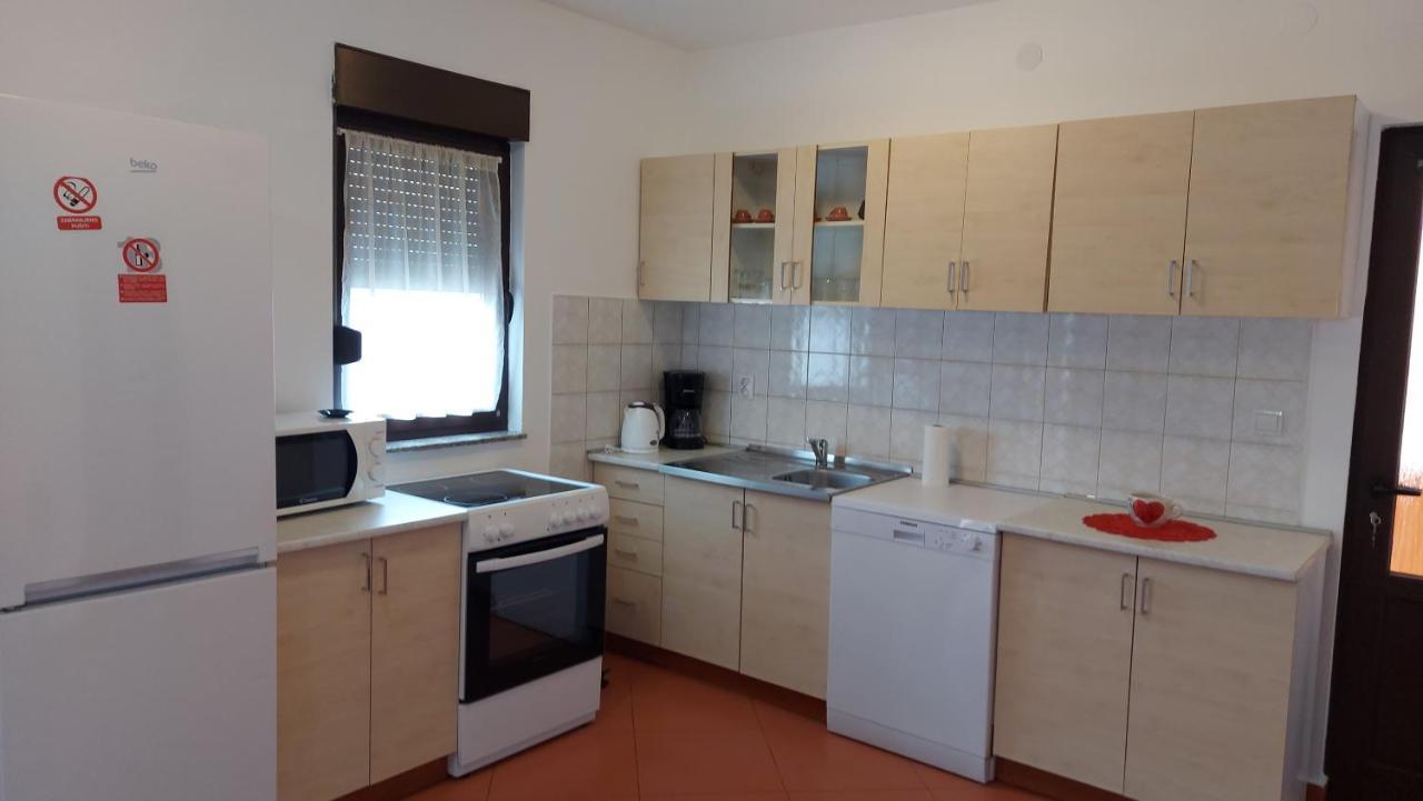 דירות PUY Apartman Porat מראה חיצוני תמונה