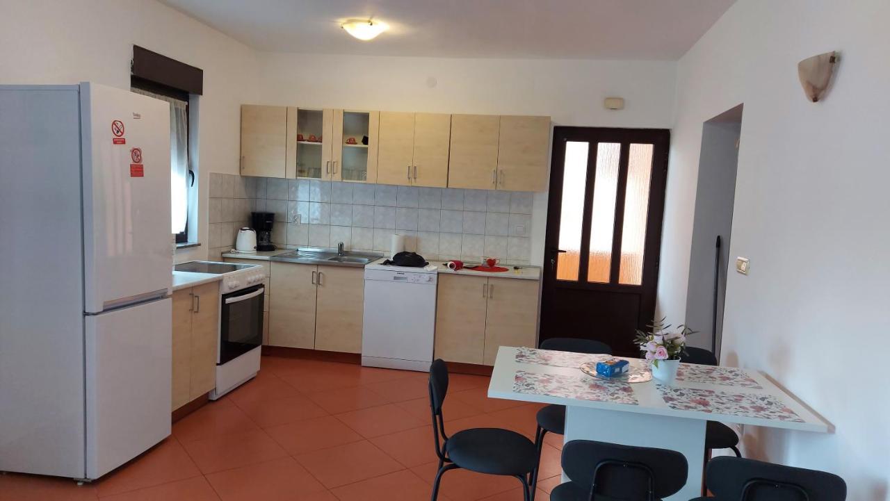 דירות PUY Apartman Porat מראה חיצוני תמונה